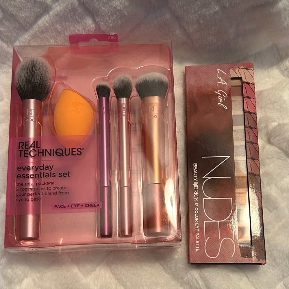 Real Techniques Everyday Essentials Set with LA Girl Nudes Palette Bundle.